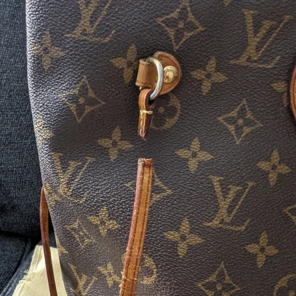 LV Neverfull MM authentic - Picture 7 of 17